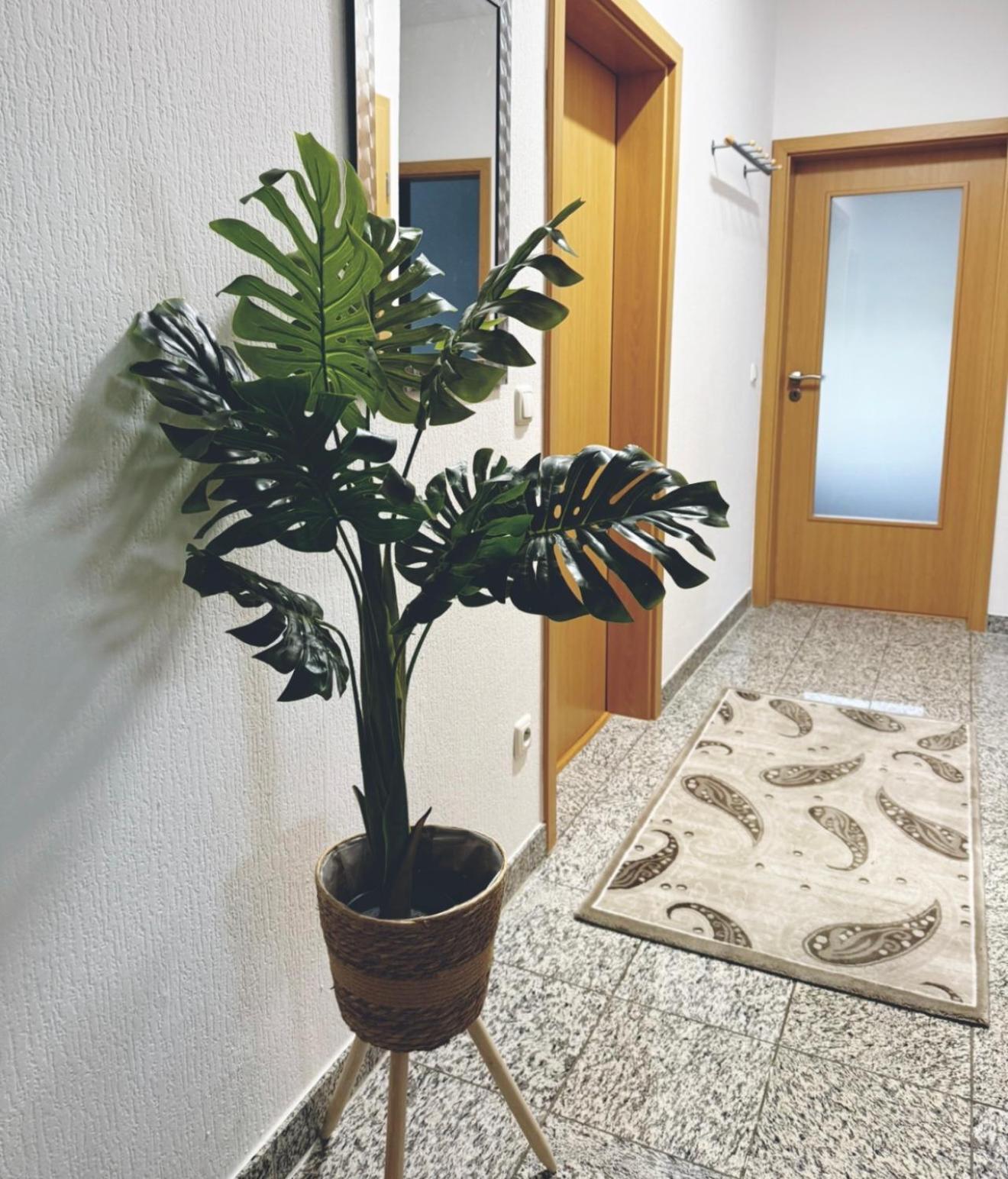 Zentrale Grosse Vollausgestattete Wohnung Fuer Alle Zwecke Perfekt Geeignet วิทเทน ภายนอก รูปภาพ