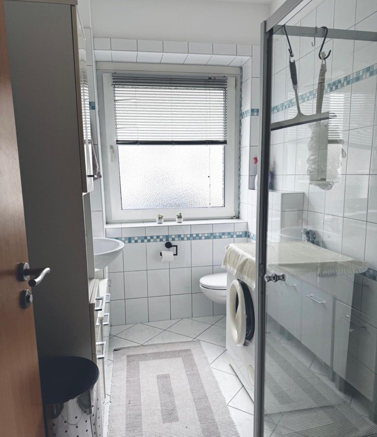 Zentrale Grosse Vollausgestattete Wohnung Fuer Alle Zwecke Perfekt Geeignet วิทเทน ภายนอก รูปภาพ